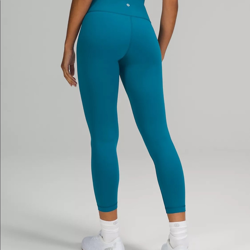 NWT Lululemon Wunder Train HR tight - 25” - size 8